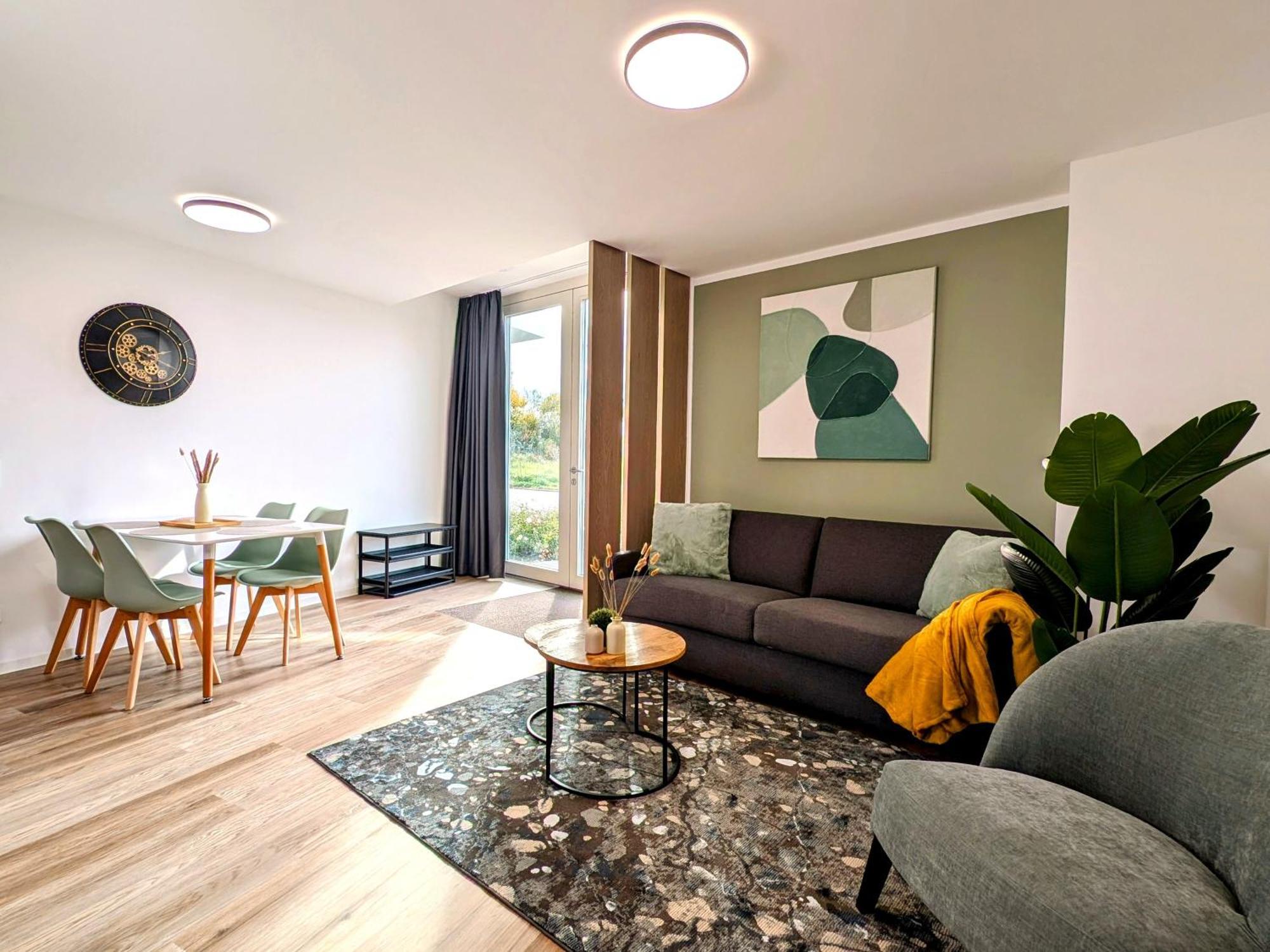 Bohnapartments - Nordkap-Suiten - Gratis Parkplatz - Moderner Neubau - Erdgeschoss - Fussbodenheizung Erfurt Bagian luar foto