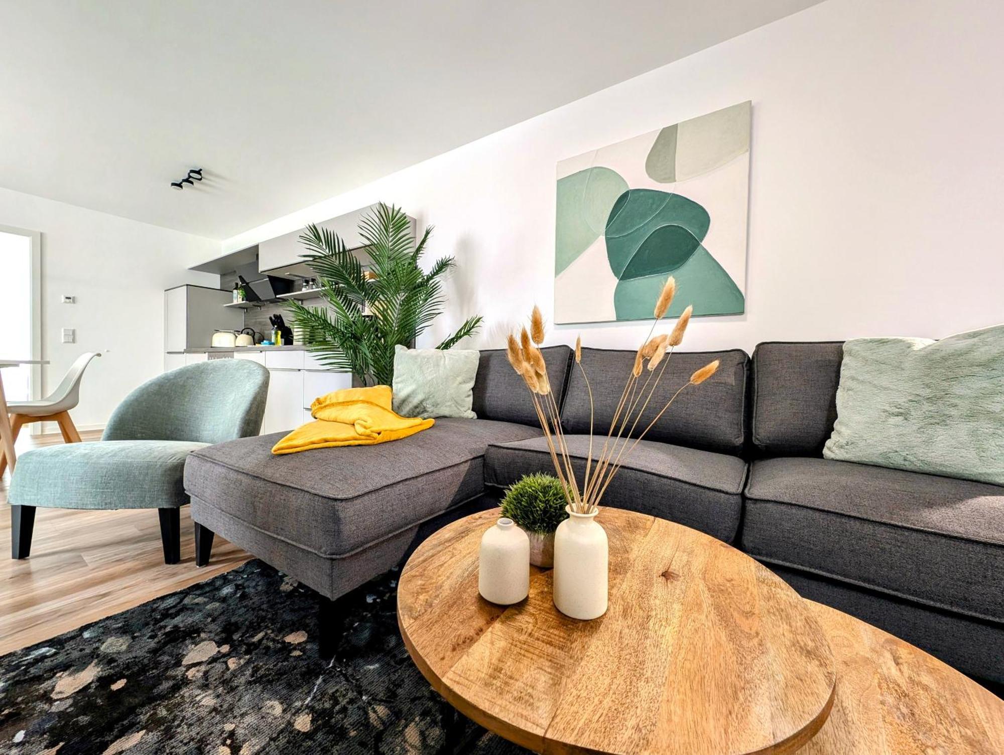 Bohnapartments - Nordkap-Suiten - Gratis Parkplatz - Moderner Neubau - Erdgeschoss - Fussbodenheizung Erfurt Bagian luar foto