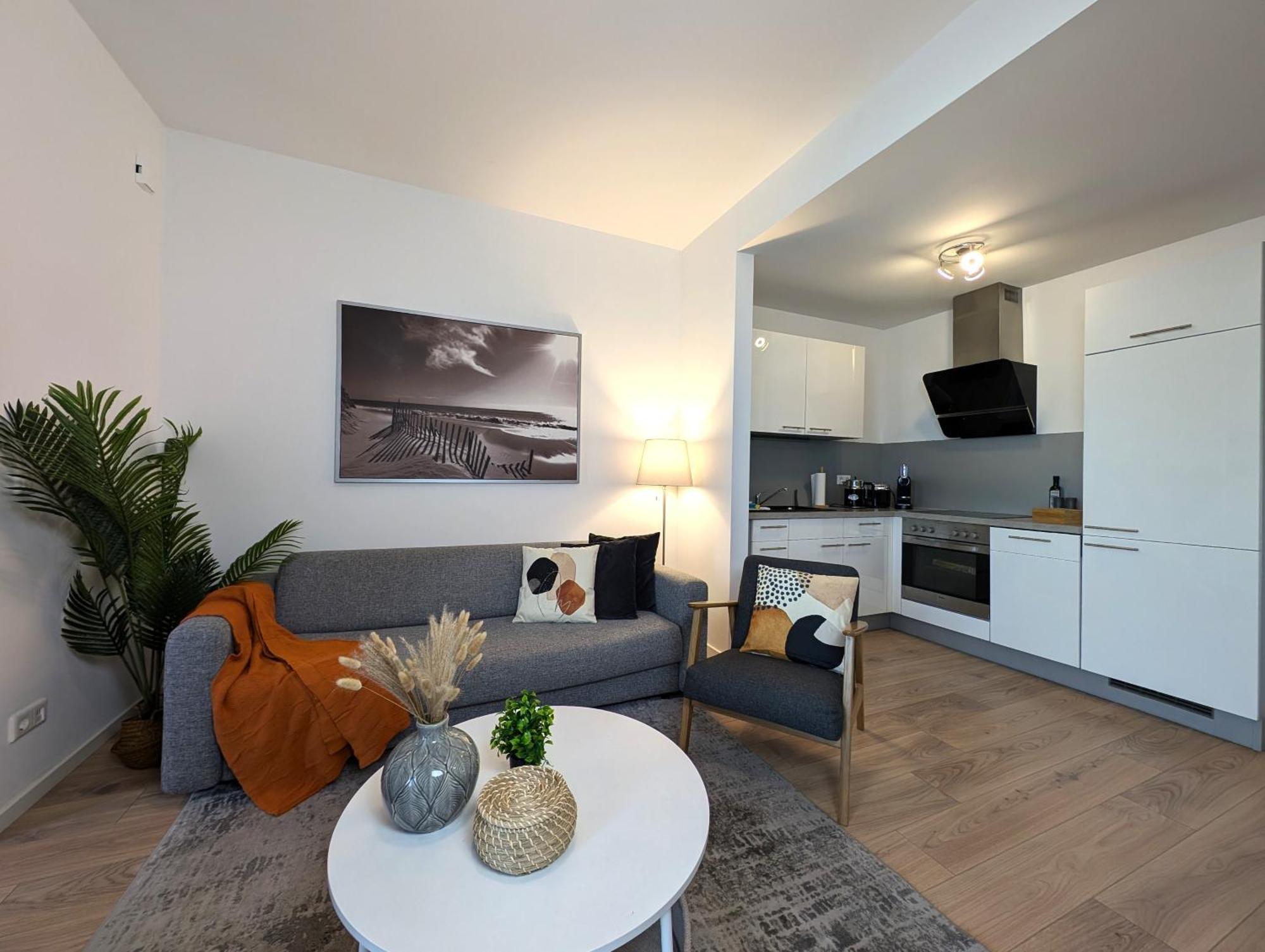 Bohnapartments - Nordkap-Suiten - Gratis Parkplatz - Moderner Neubau - Erdgeschoss - Fussbodenheizung Erfurt Bagian luar foto