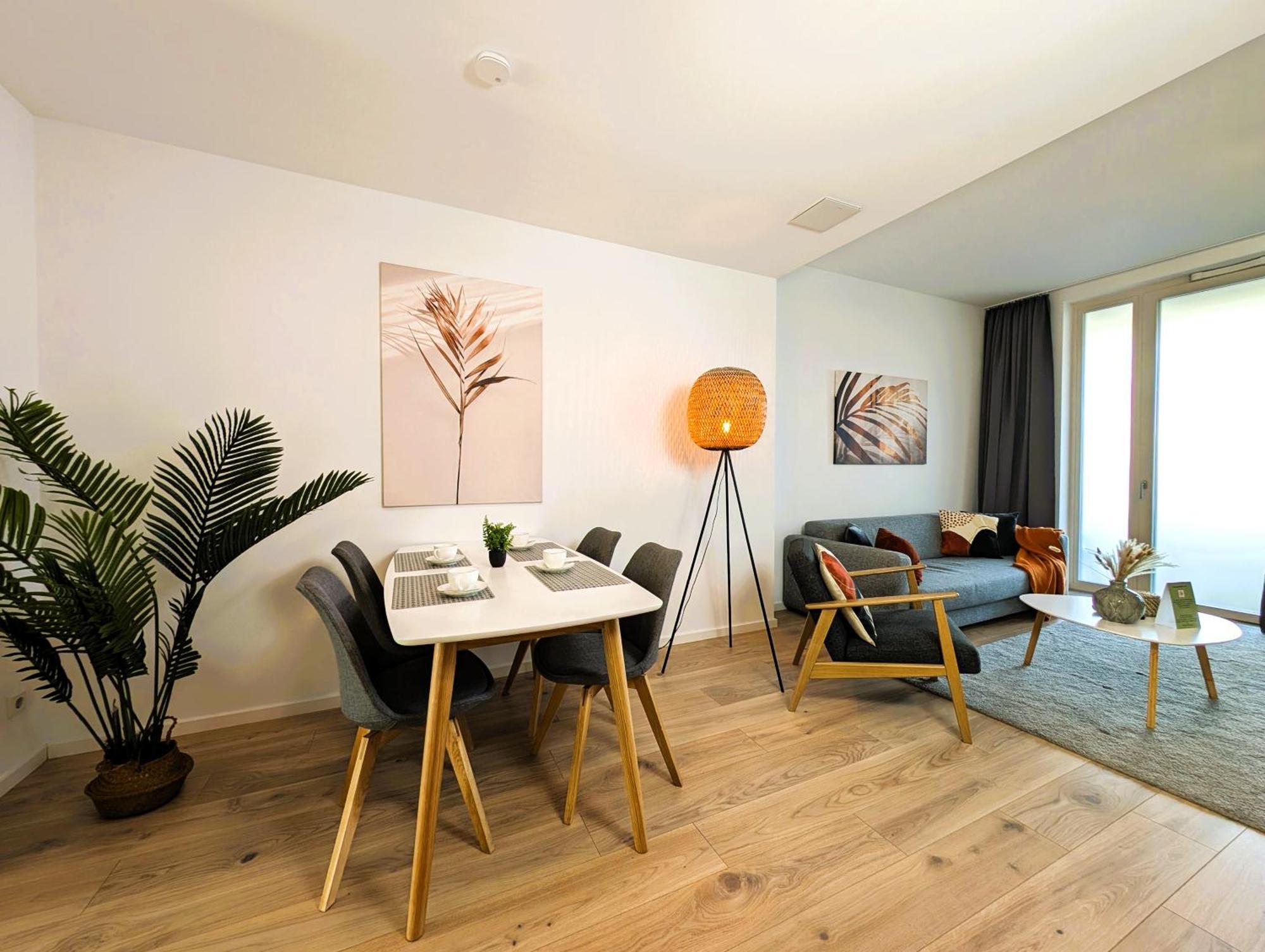 Bohnapartments - Nordkap-Suiten - Gratis Parkplatz - Moderner Neubau - Erdgeschoss - Fussbodenheizung Erfurt Bagian luar foto